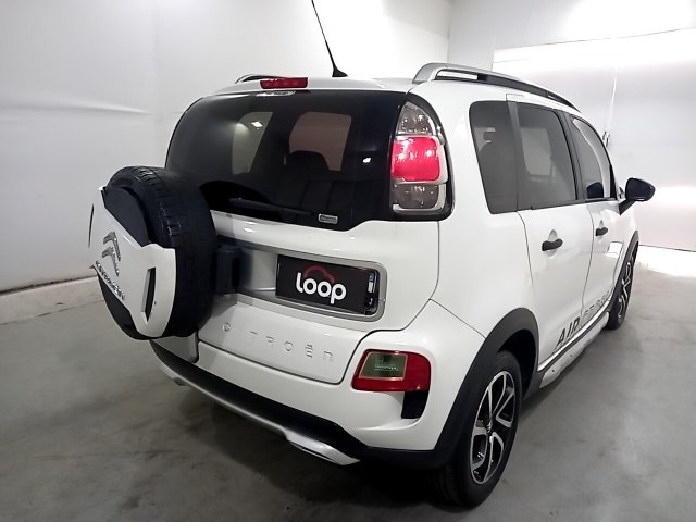 Vehicle_photo_4