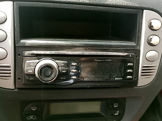 Vehicle_photo_6