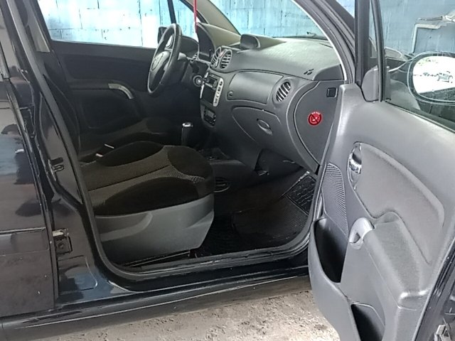 Vehicle_photo_9