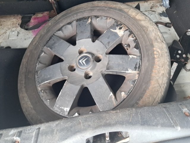 Vehicle_photo_7