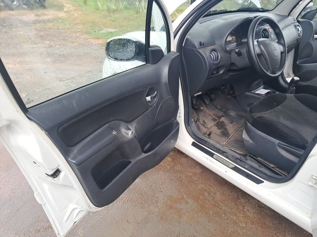 Vehicle_photo_12