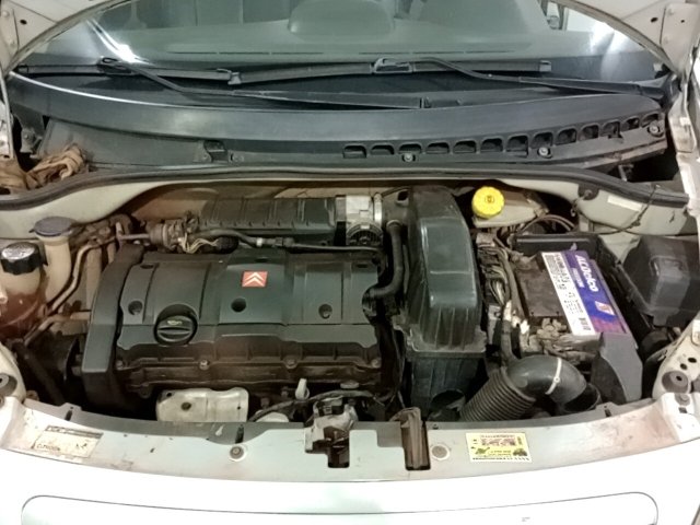 Vehicle_photo_12