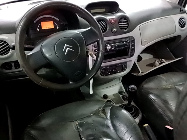 Vehicle_photo_7
