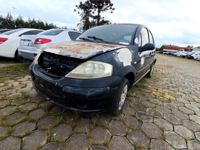 Veículo Peugeot C3 CITROEN C3 GLX 14 2005/2006 2005 em leilão