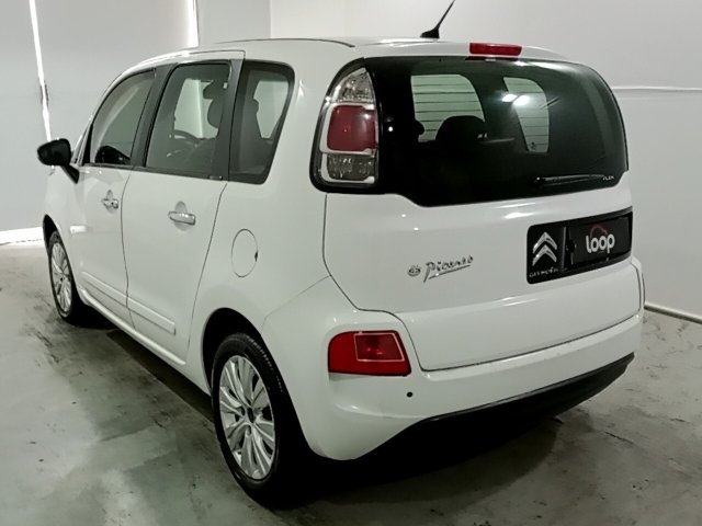 Vehicle_photo_3