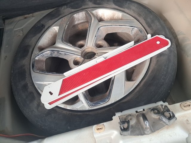 Vehicle_photo_3