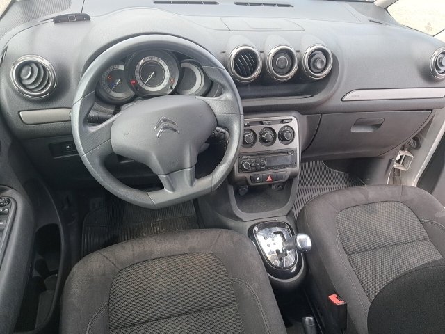 Vehicle_photo_10