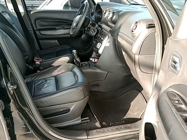 Vehicle_photo_9