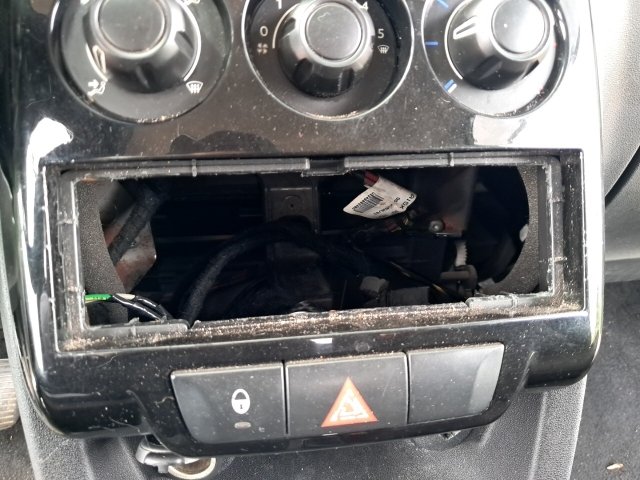 Vehicle_photo_12