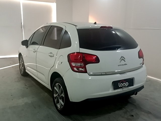 Vehicle_photo_3