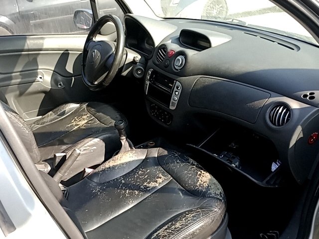 Vehicle_photo_6