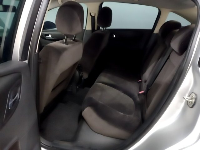 Vehicle_photo_12