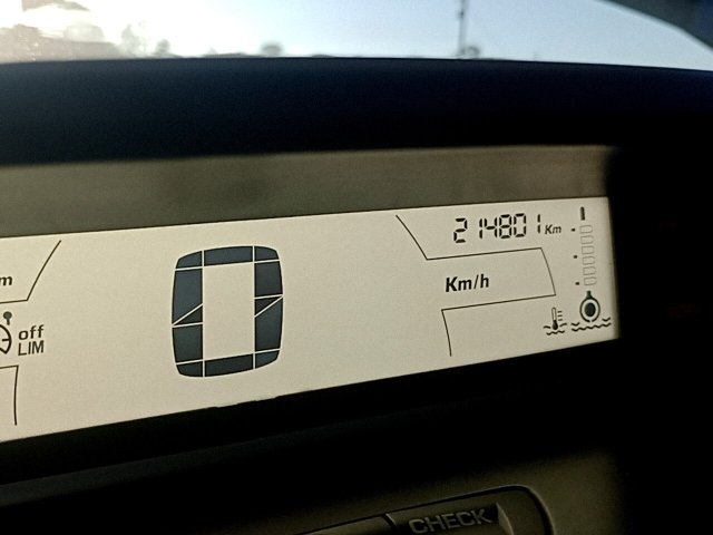Vehicle_photo_5