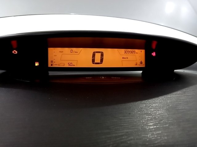 Vehicle_photo_6