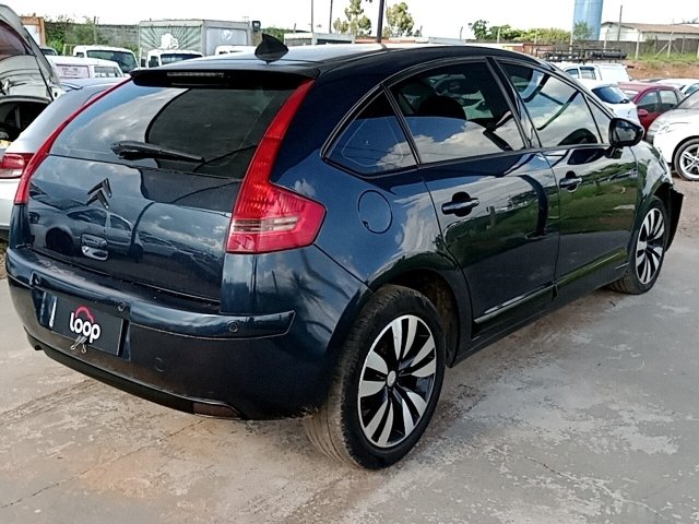 Vehicle_photo_4