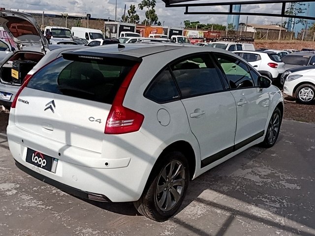 Vehicle_photo_4