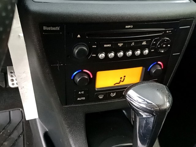 Vehicle_photo_6