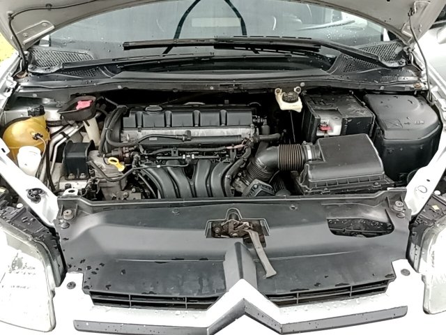 Vehicle_photo_12