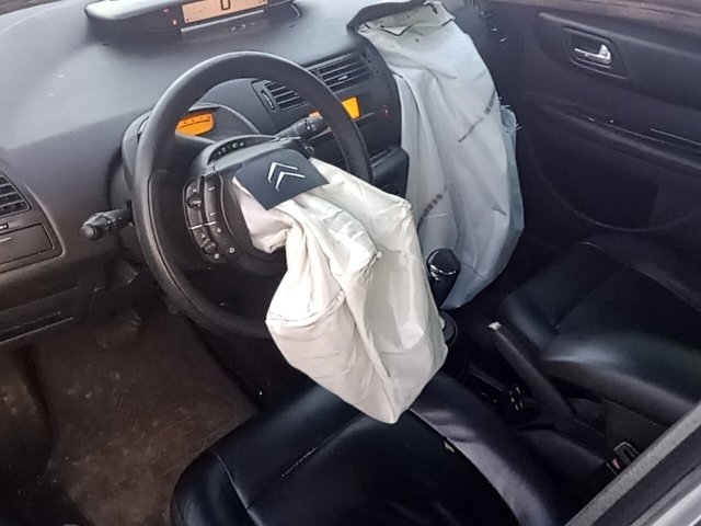 Vehicle_photo_7