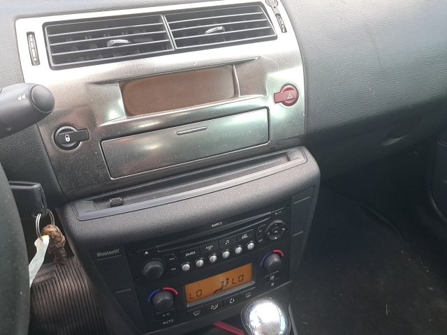 Vehicle_photo_13