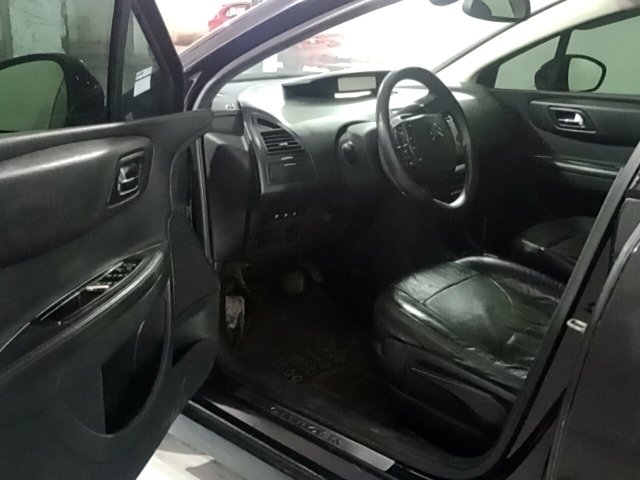 Vehicle_photo_8
