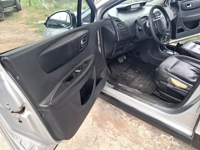 Vehicle_photo_11