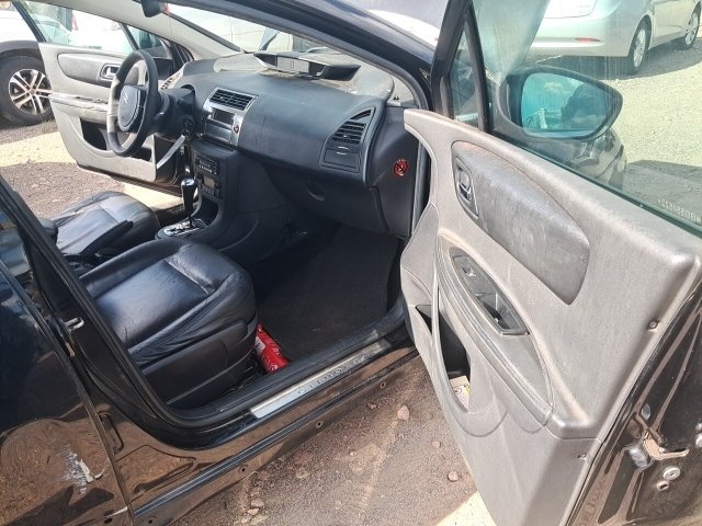Vehicle_photo_2