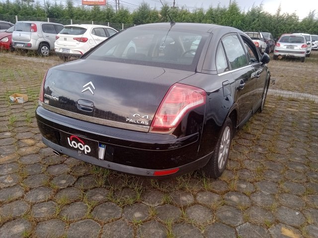 Vehicle_photo_4