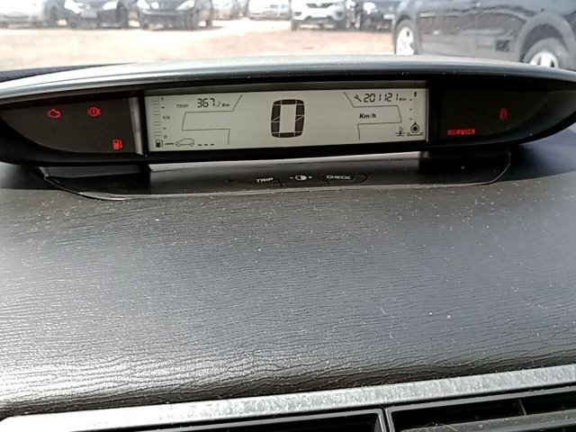 Vehicle_photo_5
