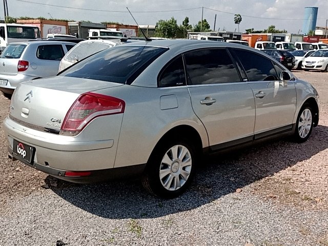 Vehicle_photo_4