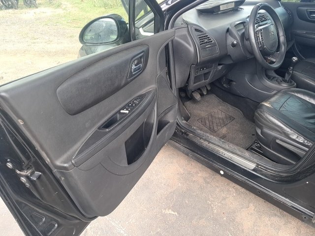 Vehicle_photo_8