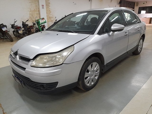 Veículo Peugeot C4 Citroen C4 Pallas 20G F 2010/2011 2011 em leilão