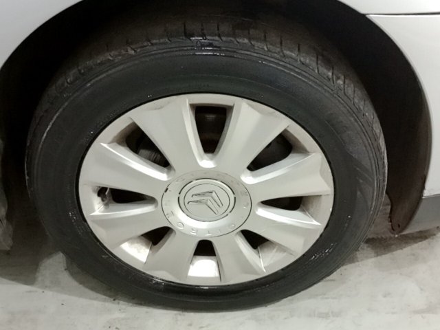 Vehicle_photo_14
