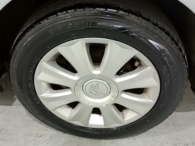 Vehicle_photo_15
