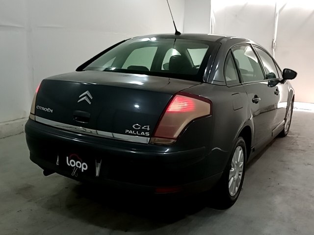 Vehicle_photo_4