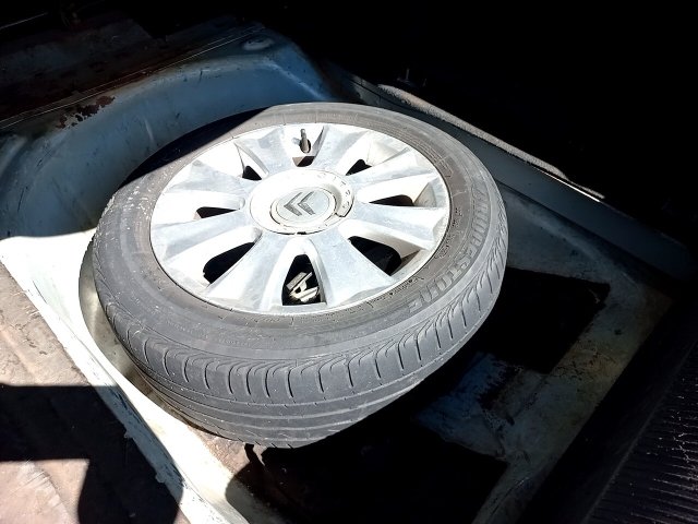Vehicle_photo_17