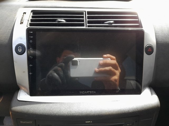 Vehicle_photo_15