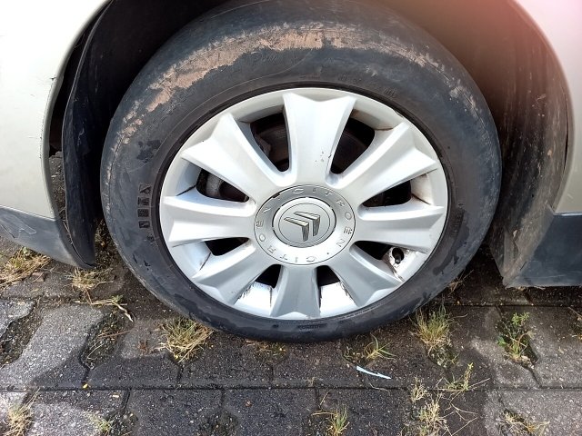Vehicle_photo_13