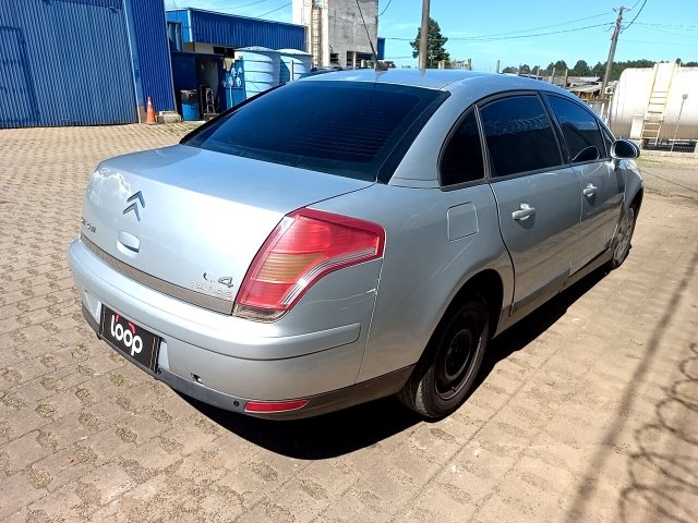 Vehicle_photo_4