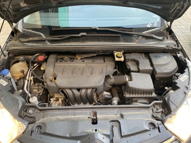 Vehicle_photo_12