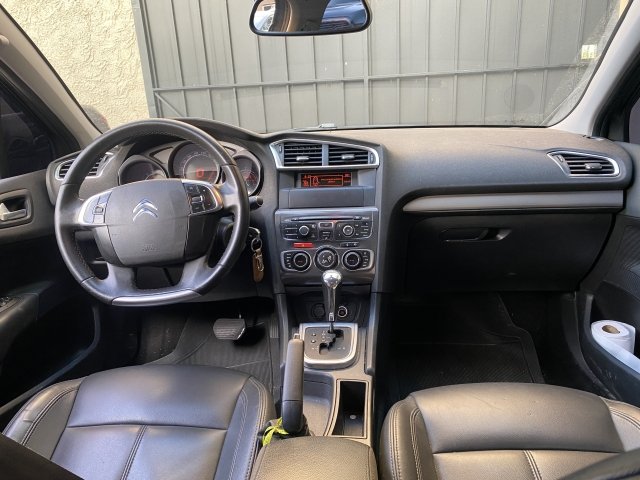 Vehicle_photo_7