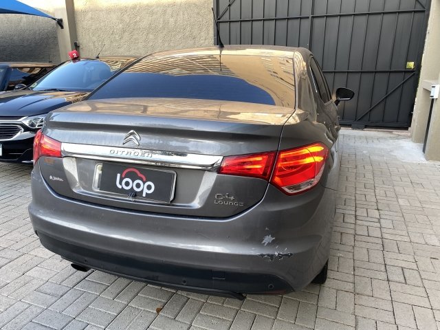 Vehicle_photo_4