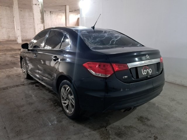 Vehicle_photo_3