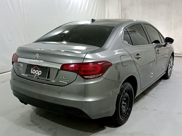 Vehicle_photo_4