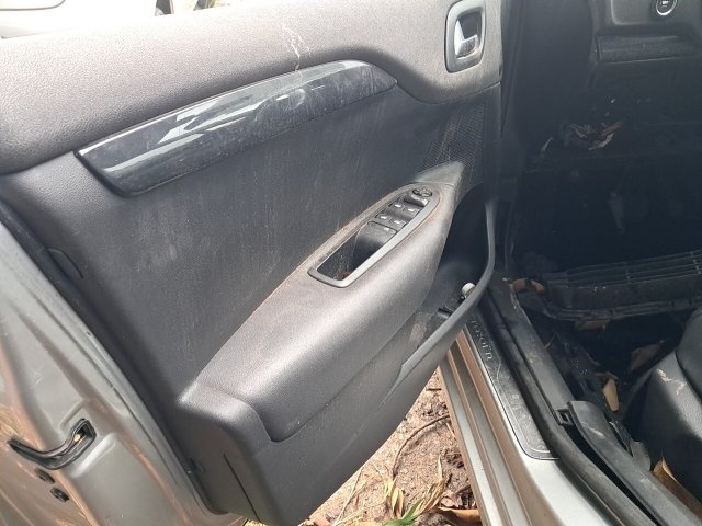 Vehicle_photo_8