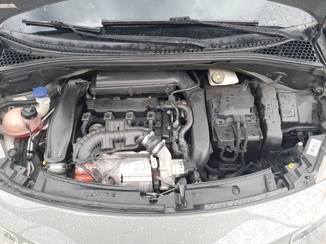 Vehicle_photo_12
