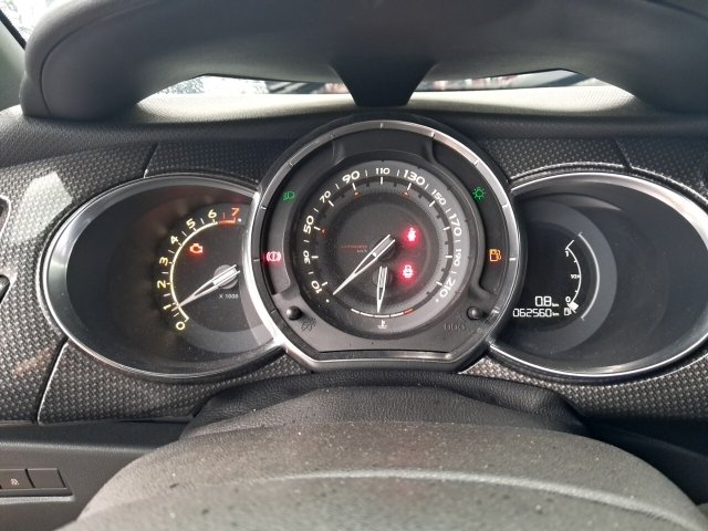 Vehicle_photo_5