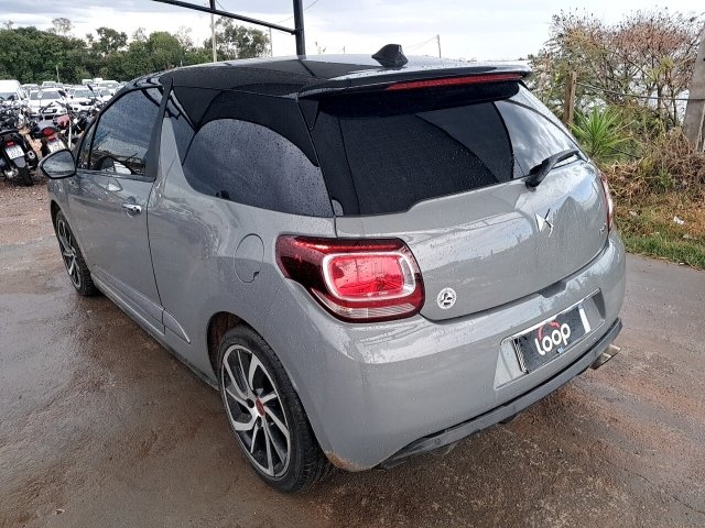 Vehicle_photo_3