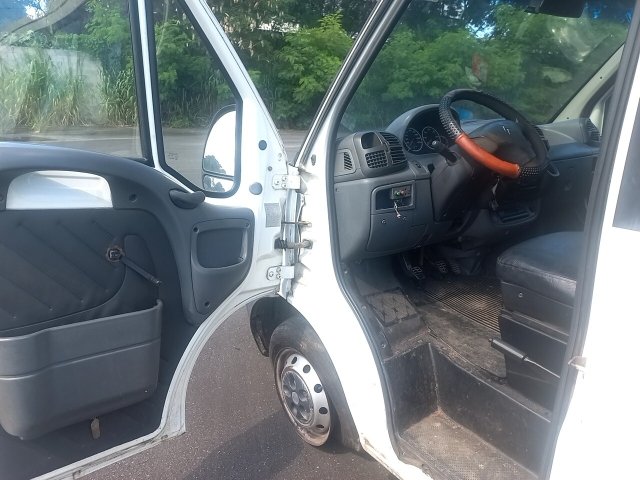 Vehicle_photo_8