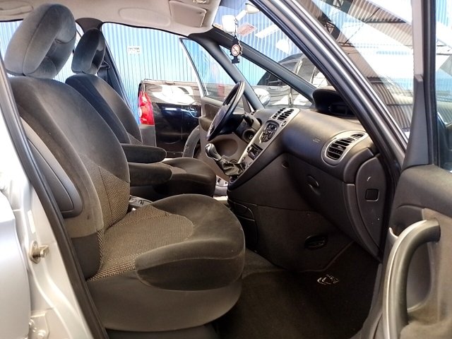 Vehicle_photo_9